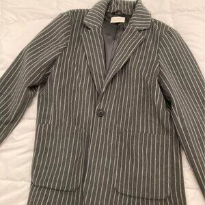 NWT Universal Thread Women's gray pinstripe fleece blazer